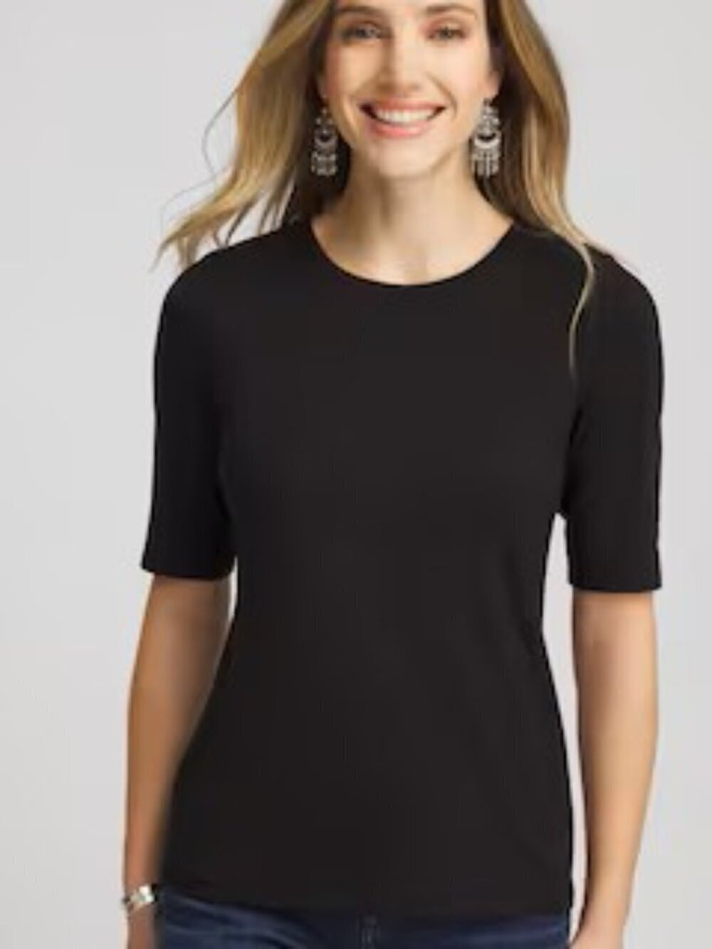 Chico's Women's Size 1/8-10 (M) Black Short Sleeve Round Neck Cotton Tee Staple